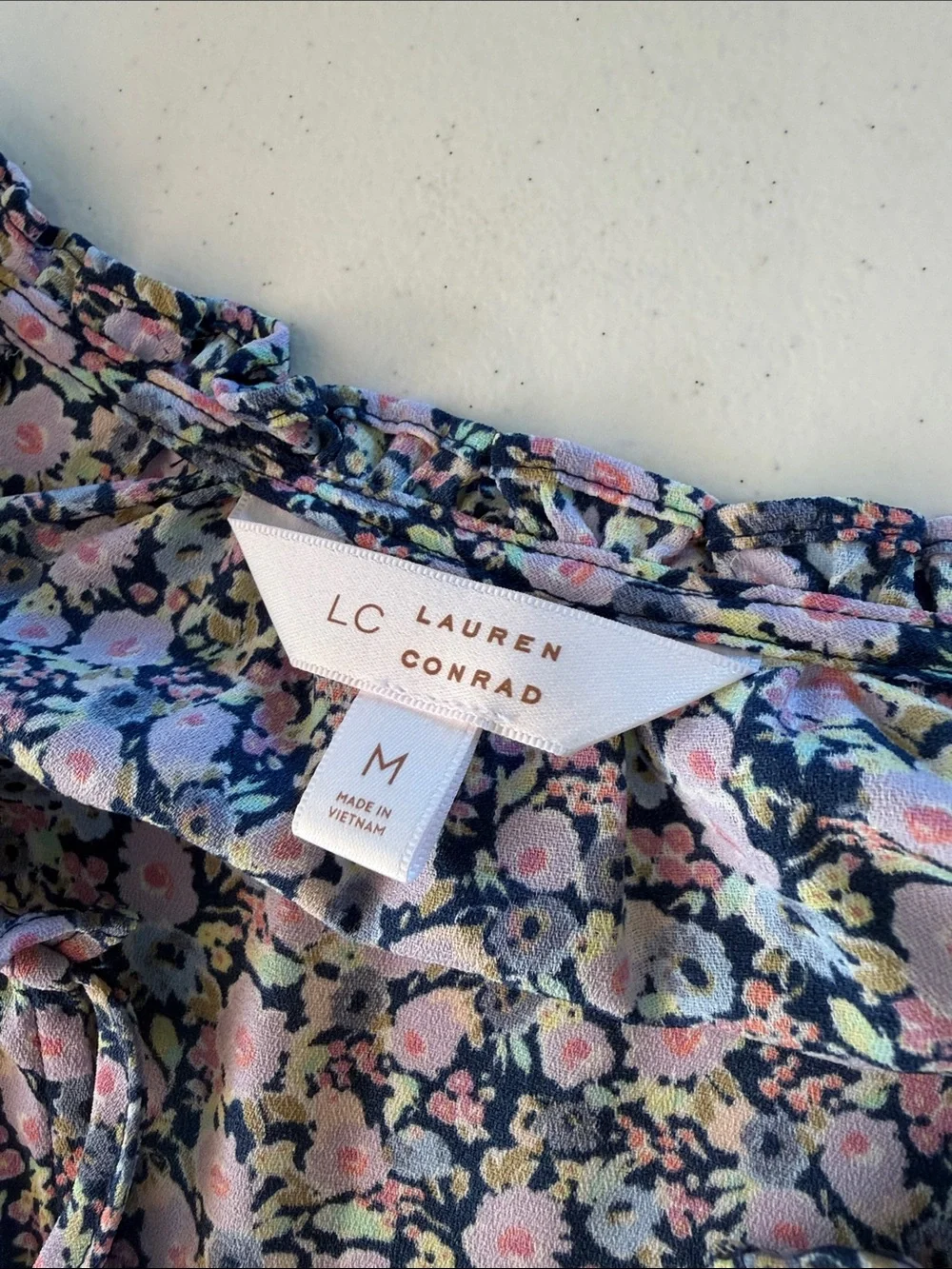 Lauren Conrad floral dress - Picture 2 of 4
